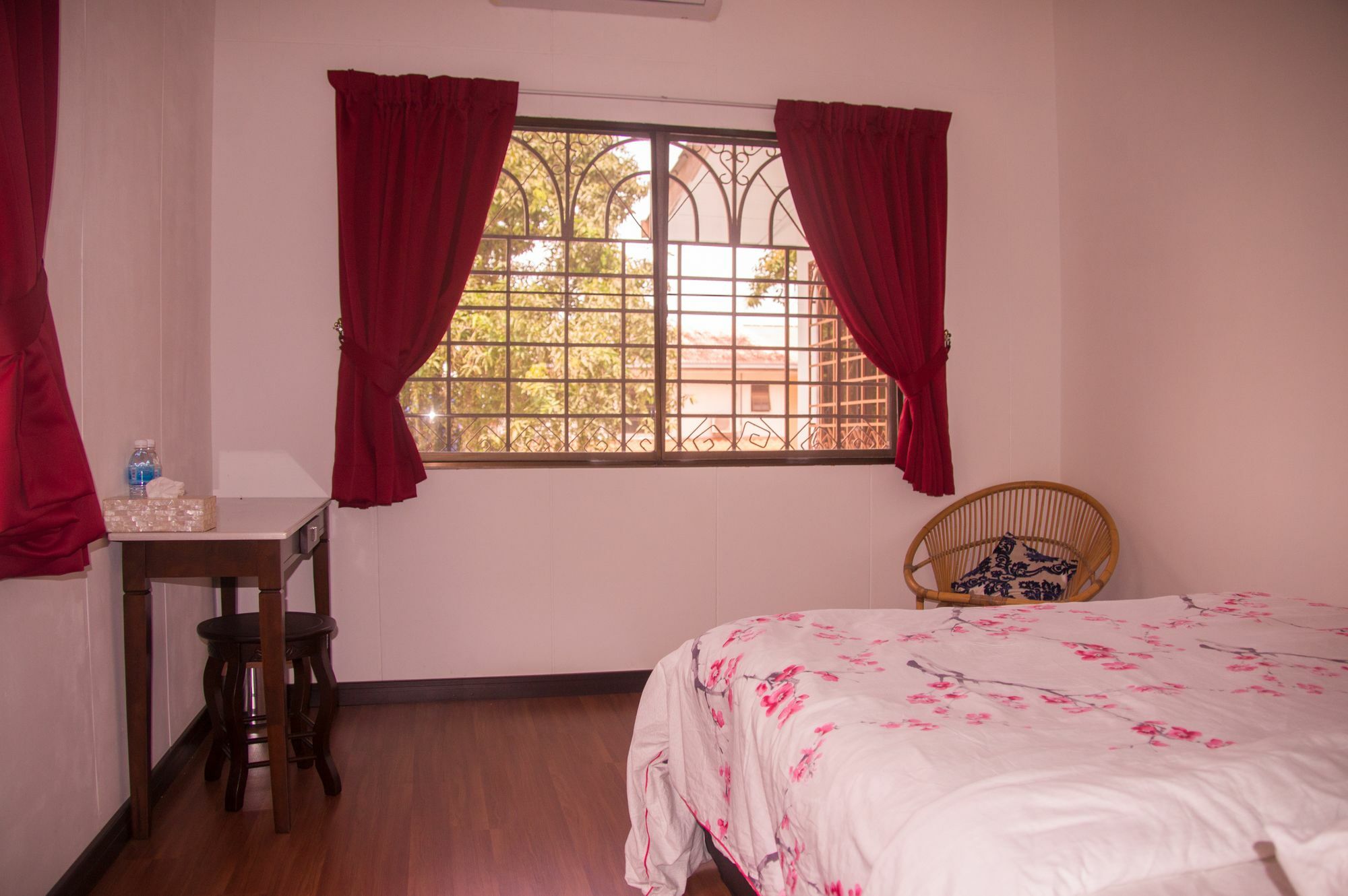 Bike And Tours Bed And Breakfast Lahad Datu Dış mekan fotoğraf